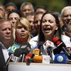 <![CDATA[ María Corina Machado diz que só vai à Noruega receber o Prémio Nobel da Paz se Maduro deixar o poder ]]>