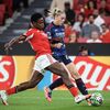 <![CDATA[ Benfica perde por 2-0 na receção ao Arsenal, campeão da Europa ]]>
