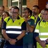 <![CDATA[ "Não nos sentimos seguros": Trabalhadores queixam-se de falta de condições nos veículos de recolha de lixo ]]>