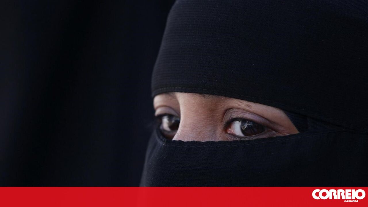 Portugal Parliament Bans Burqa in Public Spaces: What You Need to Know