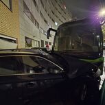 Autocarro desgovernado abalroa vários carros em Bragança