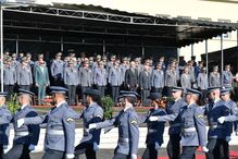 Cerimónia na Escola de Sargentos do Exército com ministro da Defesa