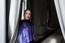 Carminho lança disco novo, onde assume o fado como espaço de procura e experiência