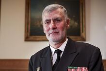 Gouveia e Melo afunda e já é terceiro na corrida a Belém