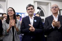 Marco Almeida celebra vitória durante noite eleitoral 