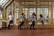 Pedra Dura, festival de dança no Algarve, promove integração e celebra talentos como Amélia Bentes e Anne Teresa De Keersmaeker