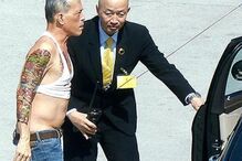 Rei Rama X da Tailândia acumula fortuna e poder