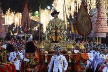 Rei Rama X da Tailândia consolidou poder político e fortuna avaliada em milhões