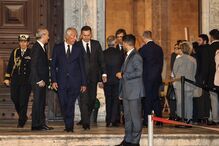 Figuras políticas e familiares homenageiam Pinto Balsemão no Mosteiro dos Jerónimos
