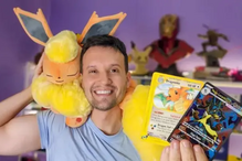 Youtuber detido por pedofilia: trocava fotos íntimas de menores por cartas Pokémon