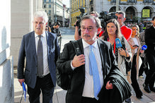 Quinta sessão de julgamento da 'Operação Lex' marcada por tensão entre juiz e advogado de Vaz das Neves