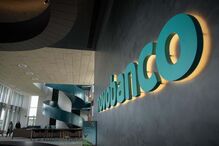 Novo Banco vende dívida de 17,7 milhões de euros de firmas ligadas ao pai de Villas-Boas 