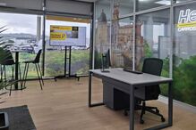 Espaço Hertz com campanha de entrega imediata de carros usados