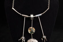 Roubo em massa no Museu de Oakland: mais de mil objetos históricos e artefactos roubados