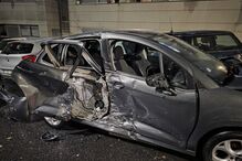 Autocarro desgovernado abalroa vários carros em Bragança