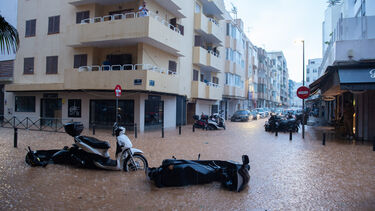 Fortes inundações provocam desabamento de encosta sobre hotel em Ibiza. Mais de 200 turistas retirados