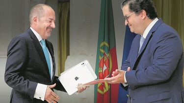 Baixa do IRS dá gás ao PIB