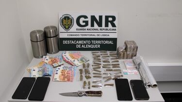 Detidos por tráfico de droga junto a escolas em Alenquer