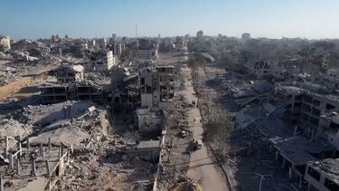 Imagens devastadoras revelam destruição massiva no sul da Cidade de Gaza 