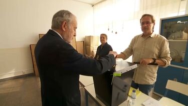 "A democracia demonstra estar viva": Ramalho Eanes já votou em Lisboa