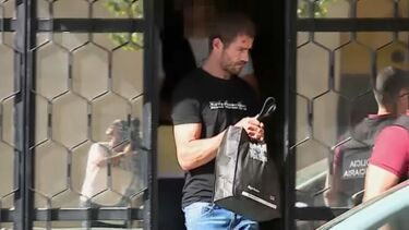 Mãe fugiu com os três filhos menores após disparos do marido