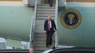 “Deviam parar imediatamente”: Trump apela à Ucrânia e à Rússia que ponham fim à guerra