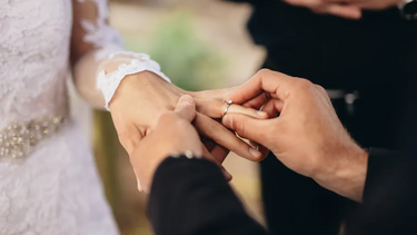 Mais noivos decidem casar este ano