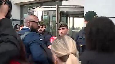 "Quero que se faça justiça": advogado da família de Odair Moniz chega ao Tribunal de Sintra para o início do julgamento