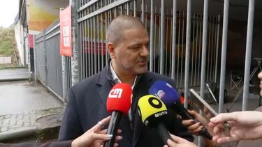 Cristóvão Carvalho foi o segundo candidato a ir às urnas. Votou no estádio da Luz