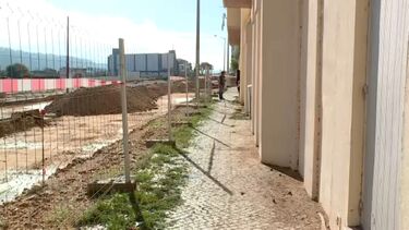 Homem morre esfaqueado na Costa da Caparica