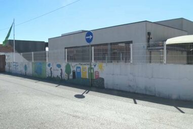 “A escola não é segura”: Pais revoltam-se após homem invadir escola básica de Soure e dizer a alunos que é professor