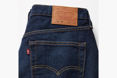 Calças Levi's 501 com desconto na Amazon