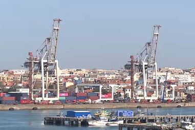 Estivador recebe 10 mil euros para retirar dezenas de quilos de cocaína do Porto de Leixões 
