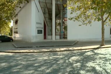 Detido por tentar matar irmão com faca de abater porcos