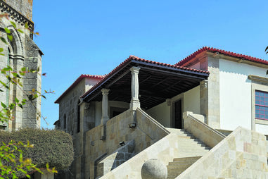 Mosteiro de Leça do Balio