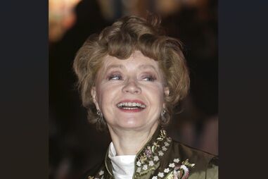 Atriz britânica Prunella Scales morre aos 93 anos