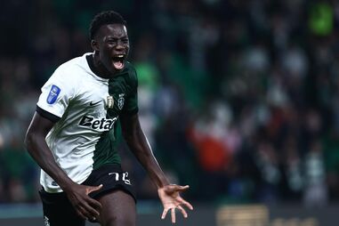 Salvador Blopa esteve em plano de grande destaque no jogo com o Alverca