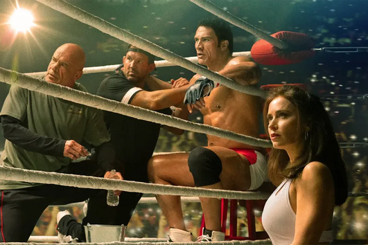 Dwayne Johnson no ringue em "The Smashing Machine: Coração de Lutador"