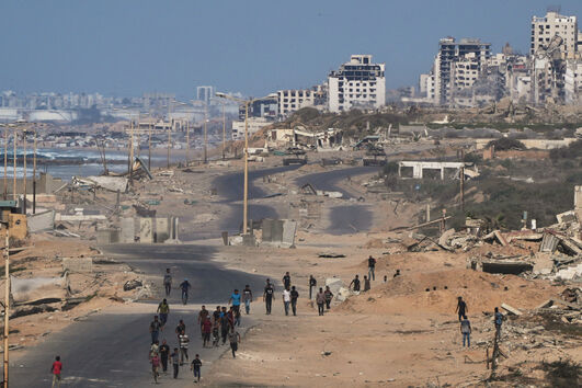 Defesa Civil em Gaza recupera nove cadáveres após ataque israelita