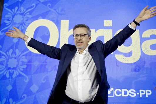 Carlos Moedas celebra vitória durante noite eleitoral 