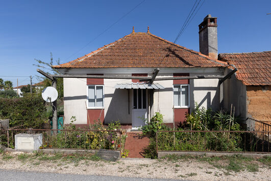 Casa em Outeiro da Ranha, Pombal, onde um casal foi encontrado morto