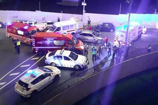 Acidente aconteceu quando o arguido ia ao telemóvel, em alta-voz, com a mulher