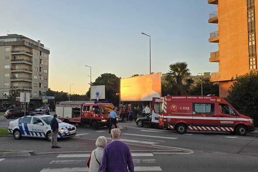 Jovem ferida em atropelamento numa passadeira em Rio Tinto