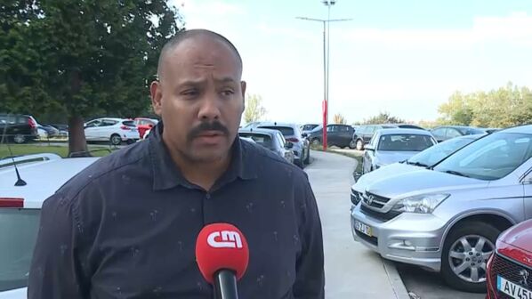 “A minha mulher estava a urrar de dor”: Pai de bebé que nasceu na receção do hospital de Gaia conta como tudo aconteceu  