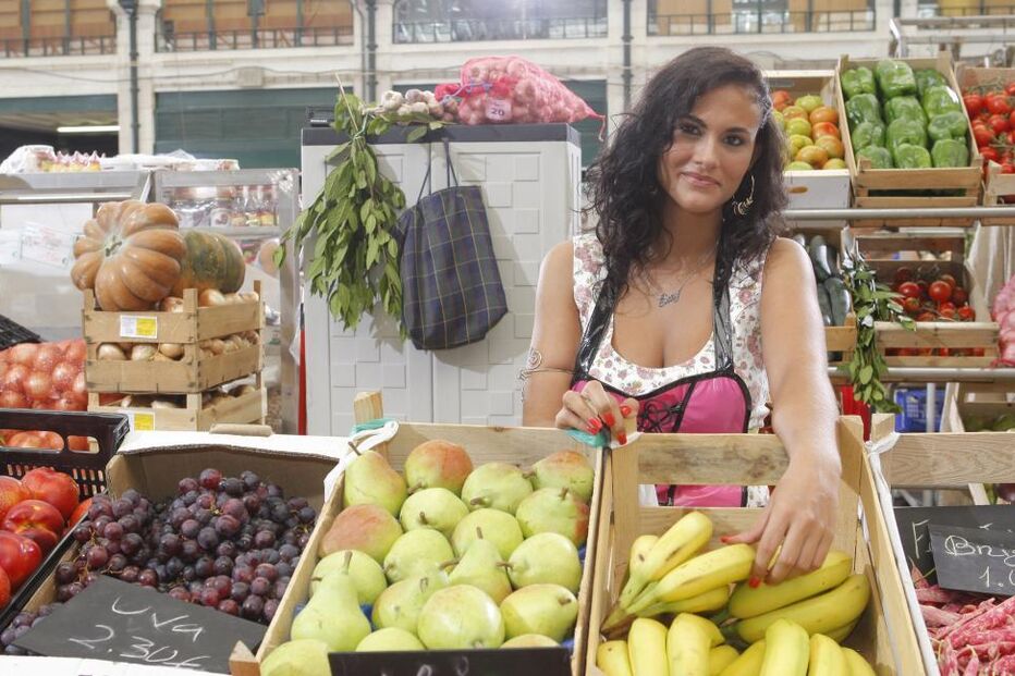 Débora Ghira aborda bullying sofrido pelo filho no Benfica