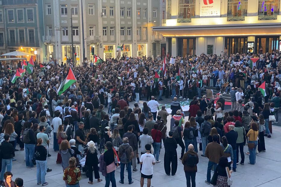 Manifestação no Porto em solidariedade com a Palestina