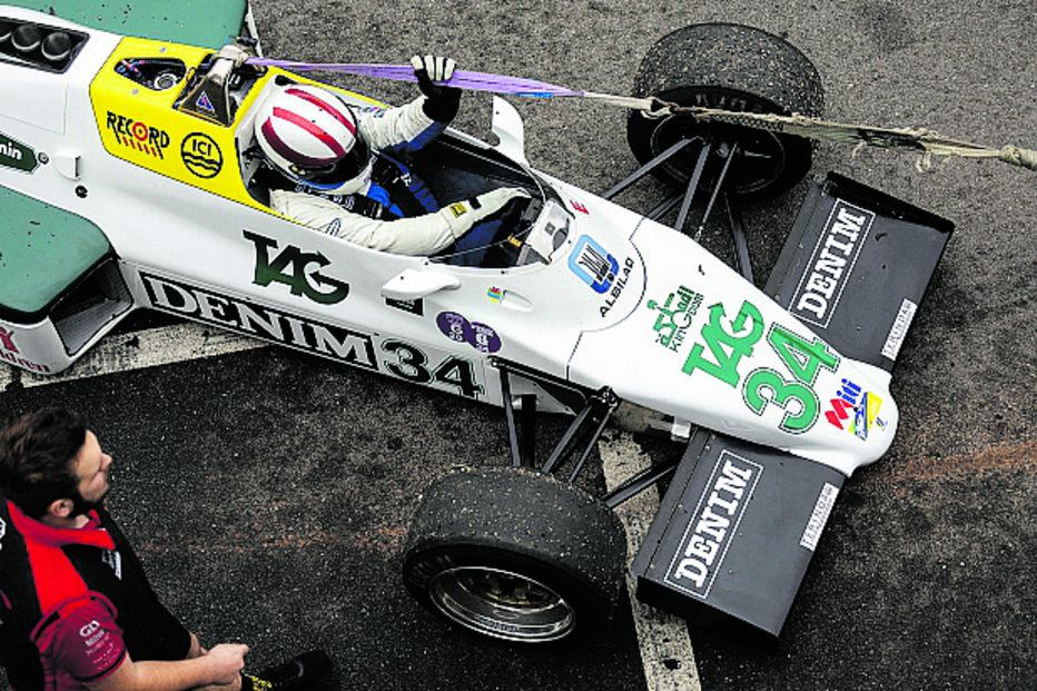 Williams FW08C rolou pela primeira vez em 1982