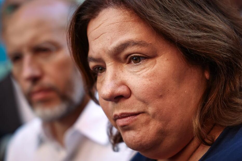 Alexandra Leitão critica Carlos Moedas por declarações sobre o elevador da Glória em Lisboa