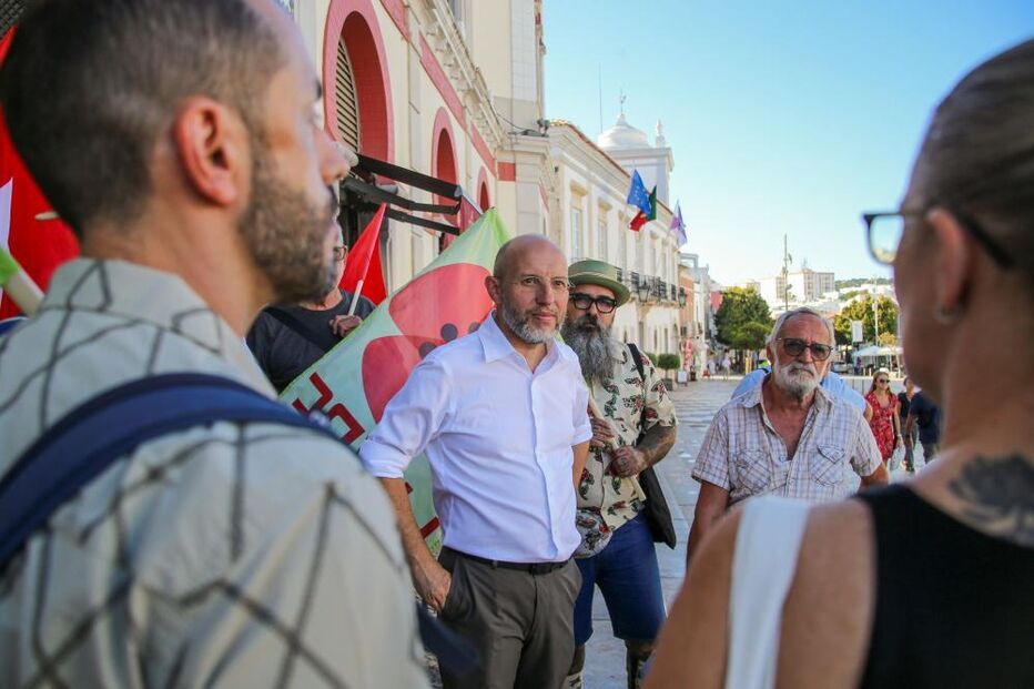 Rui Tavares em campanha para as autárquicas, no Algarve