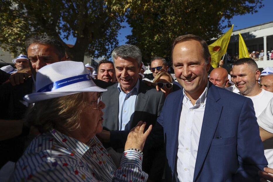 Pesos pesados do PS entram na campanha